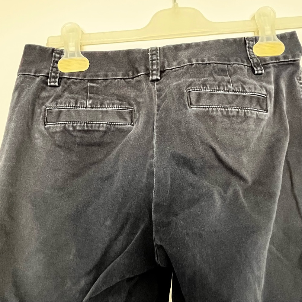 NAVY J CREW DISTRESSED BERMUDA SHORTS - Picture 4 of 7